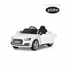 MOBIL AKI AUDI S5 PUTIH